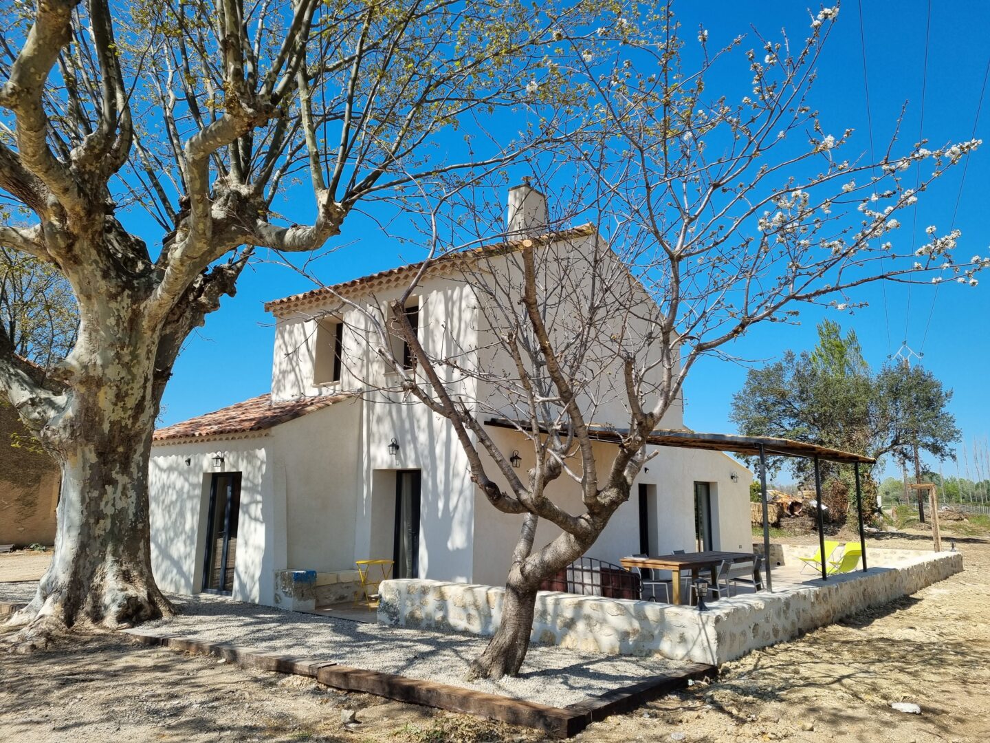 Location vacances arles villa cerisier 